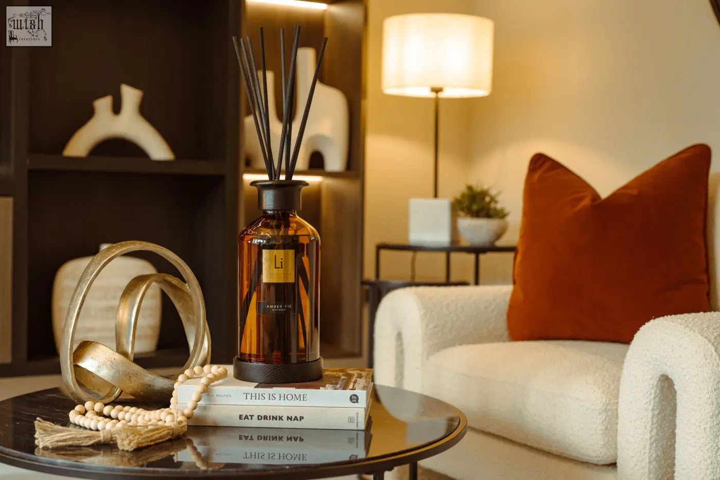 Amber fie luxury xxl room diffuser with amber glass bottle black reeds and gold label for home fragrance