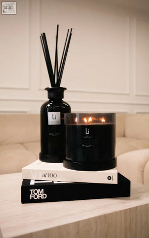 Black glass luxury xxl room diffuser and candle set in sable onyx with sleek minimalist design