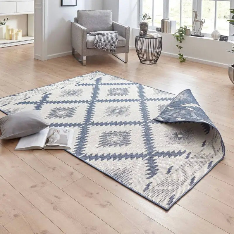 Malibu Reversible Indoor-Outdoor Rug Diamond Design - Rugs