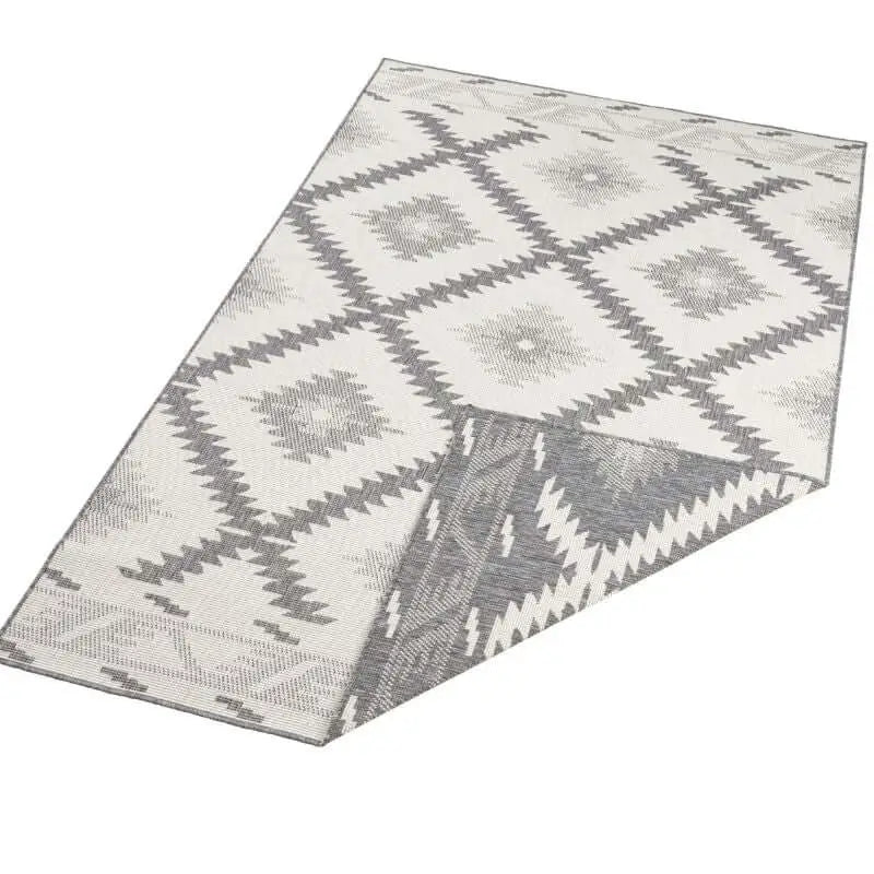 Malibu Reversible Indoor-Outdoor Rug Diamond Design - Rugs