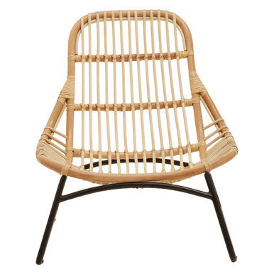 Manado relax natural rattan armchair with black metal legs and natural rattan weave for cozy seating