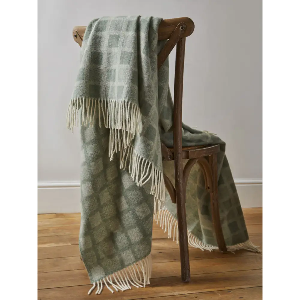 Manhattan Pure New Wool Throws - Throws & Blankets