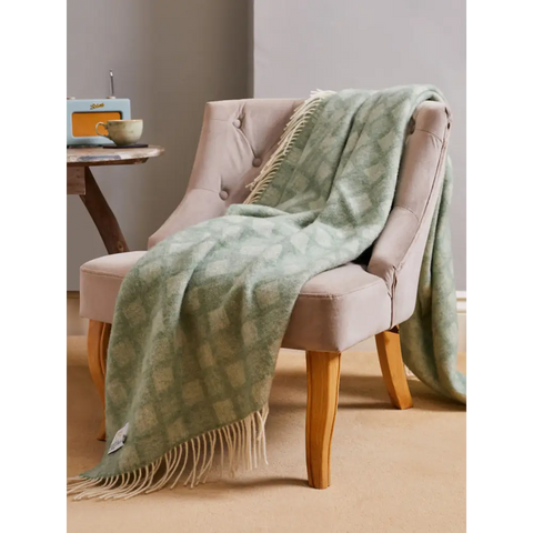Manhattan Pure New Wool Throws - Throws & Blankets