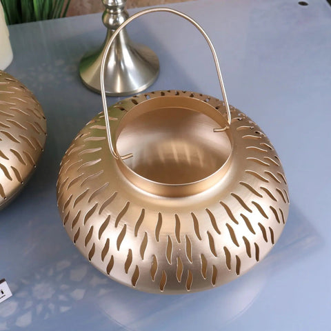 Mohra gold set of 2 gold candle lanterns with decorative cut-out patterns and handles for cozy lighting