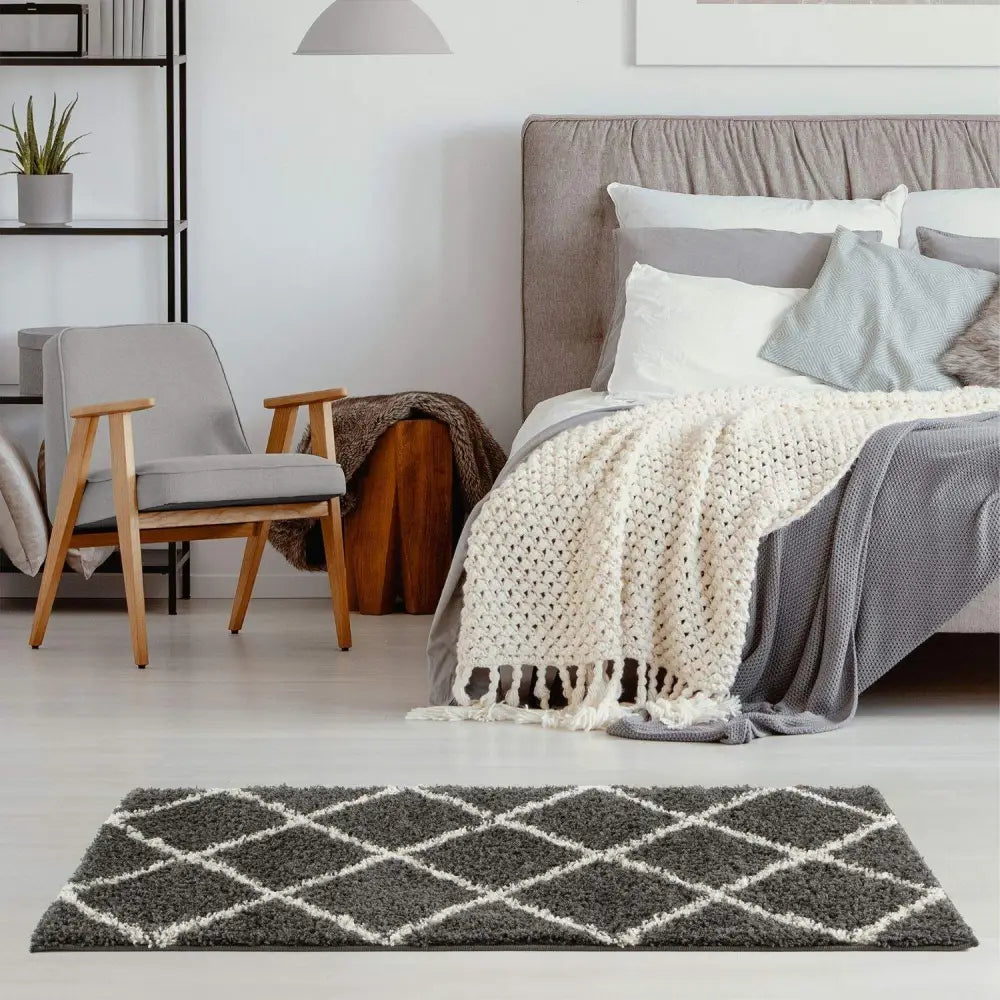 Moroccan Dark Grey Shaggy Rug | 540 - Rugs