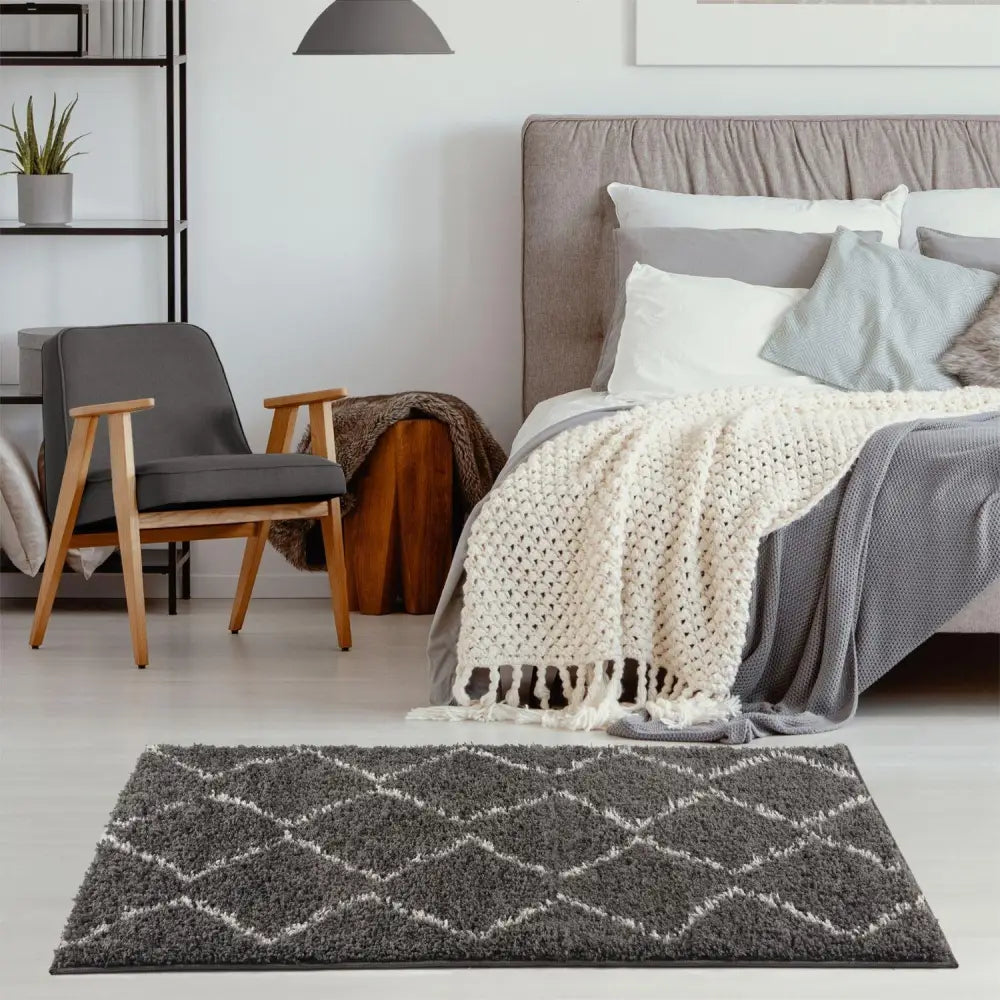 Moroccan Dark Grey Shaggy Rug | 840 - Rugs