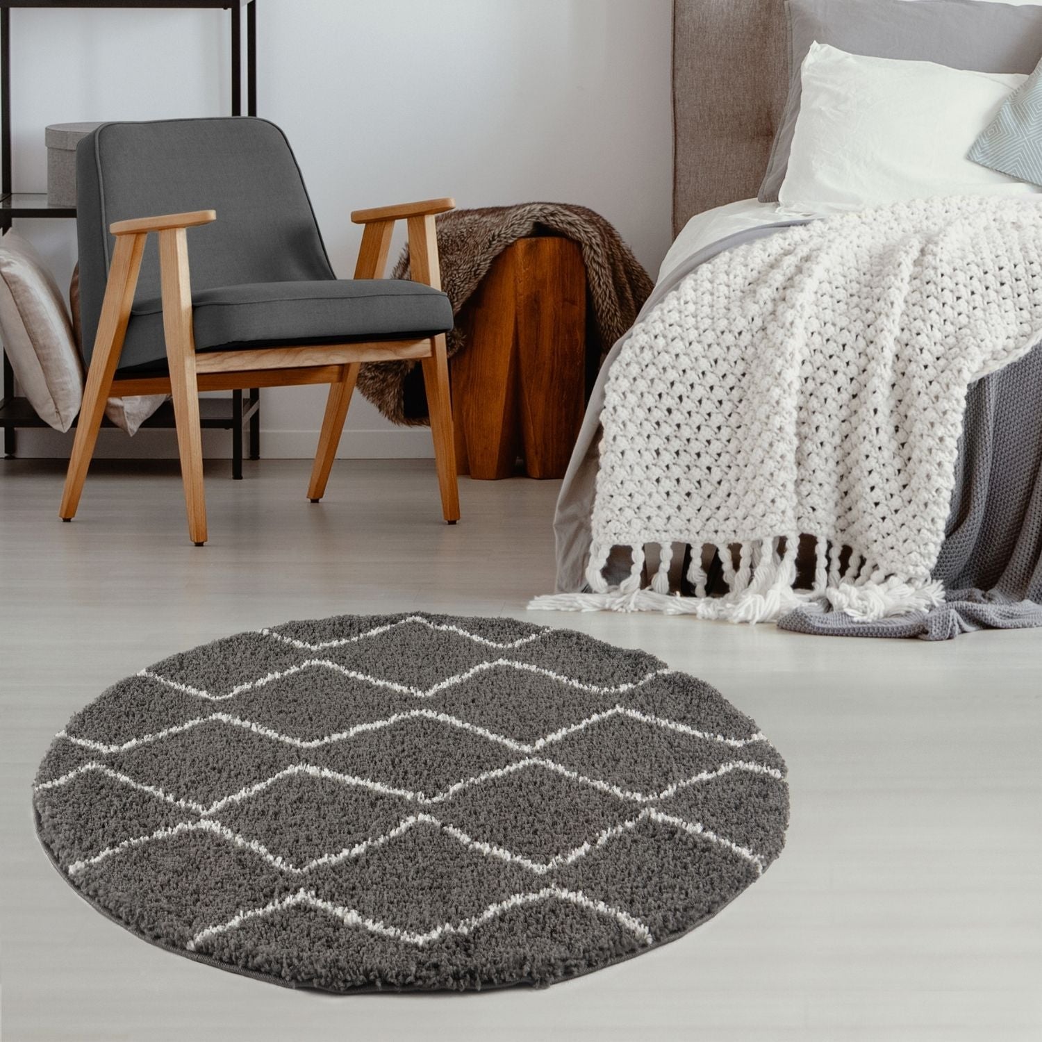 Gray circular moroccan dark grey shaggy rug with white geometric diamond pattern for cozy living spaces