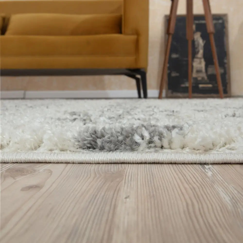 Moroccan Ivory Grey Shaggy Rug | 800 - Rugs