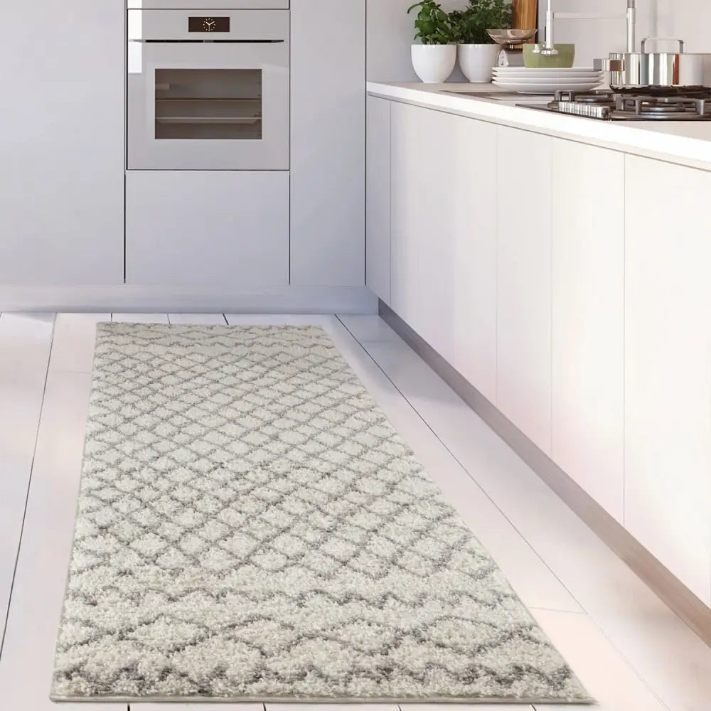 Moroccan Ivory Grey Shaggy Rug | 900 - Rugs