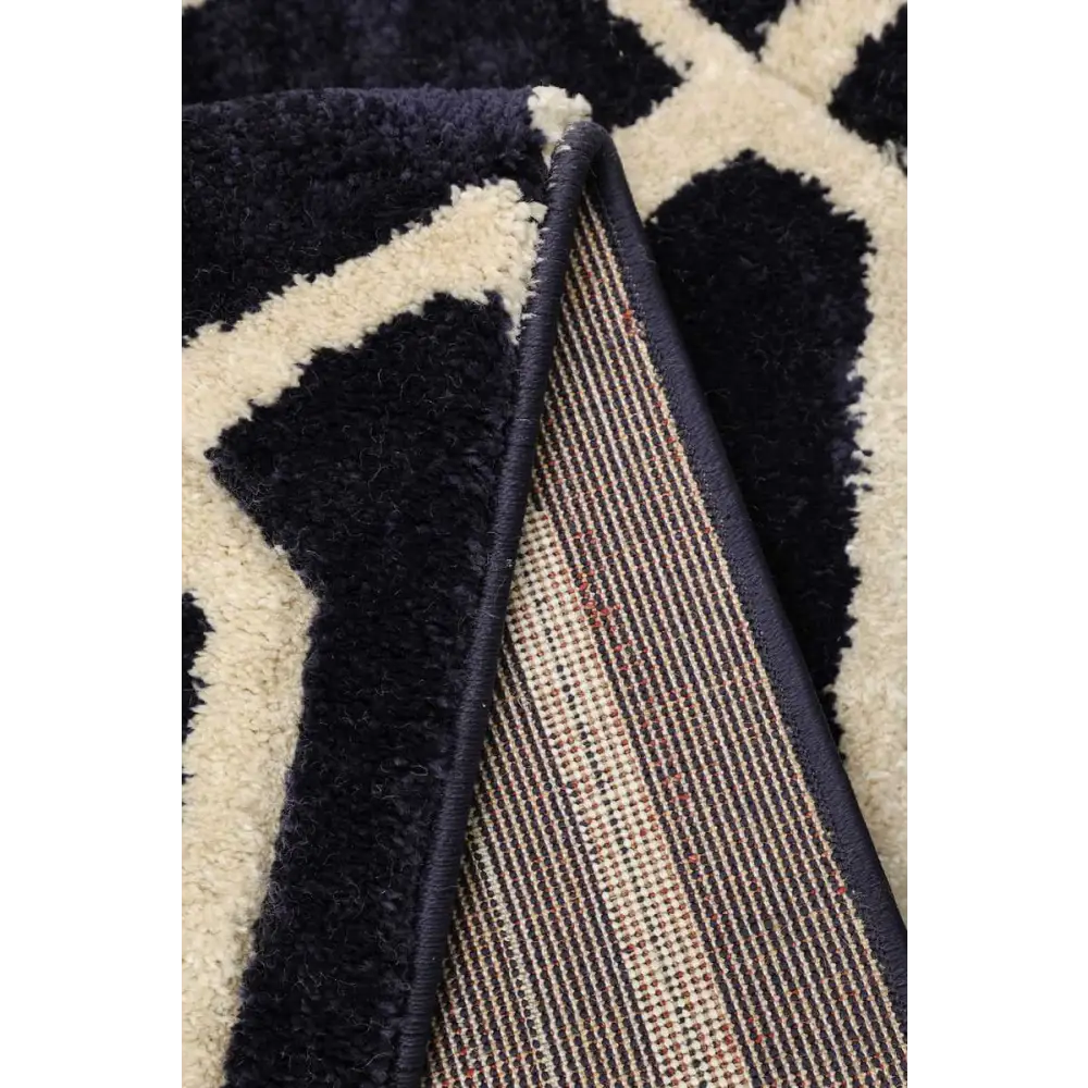 Newport Lattice Rug – Textured Geometric - Rugs