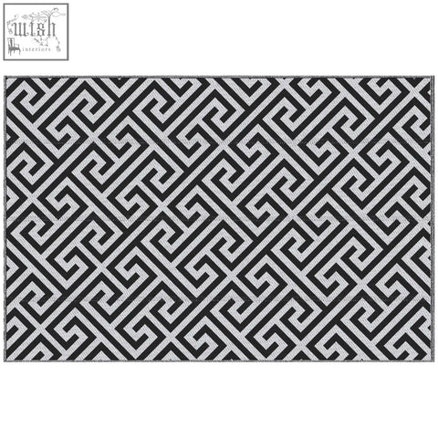 Outsunny black and white outdoor rug with greek key design made of plastic straw perfect for road tour and camping