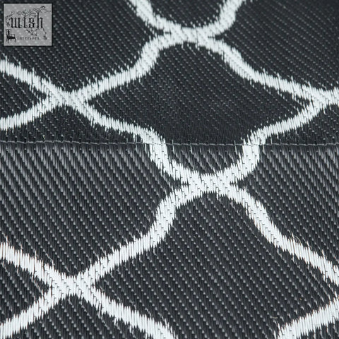 Black and white woven geometric lattice outsunny reversible outdoor rug with carry bag for garden camping beach use