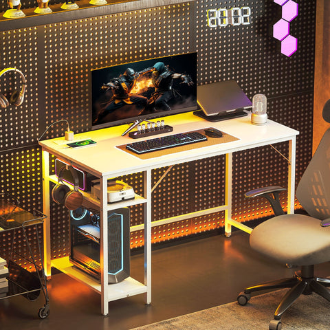 HOMCOM 120 x 60 cm Computer Desk with Power Outlets and Reversible Shelves - White
