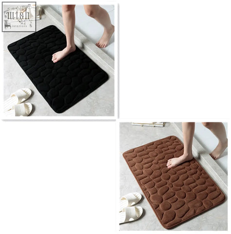 Black and brown pebble stone bathroom floor mat with memory foam and water absorption for toilet and door use
