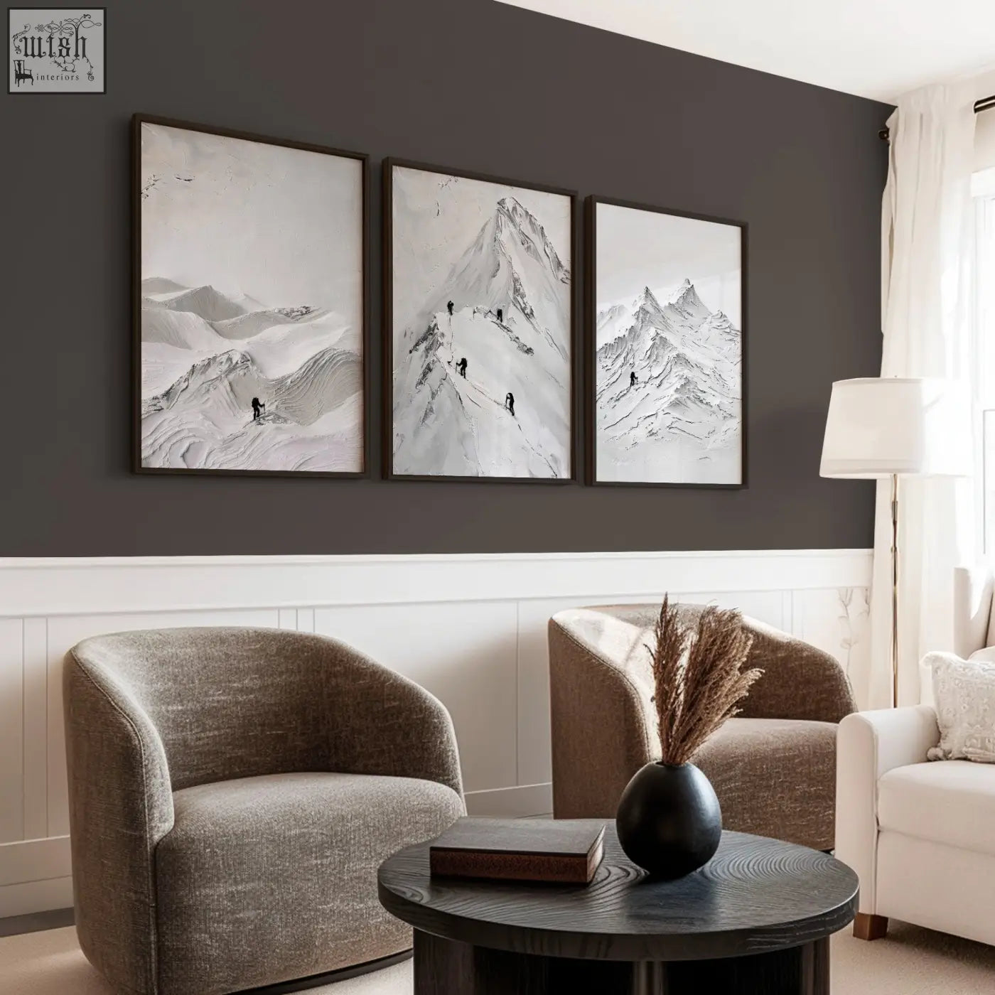 Black matte ceramic vase with dried pampas grass perfect for adding style to living room walls and room decor