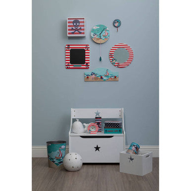 White wooden pirate waste bin with star-shaped handle and red and white striped accents for kids rooms