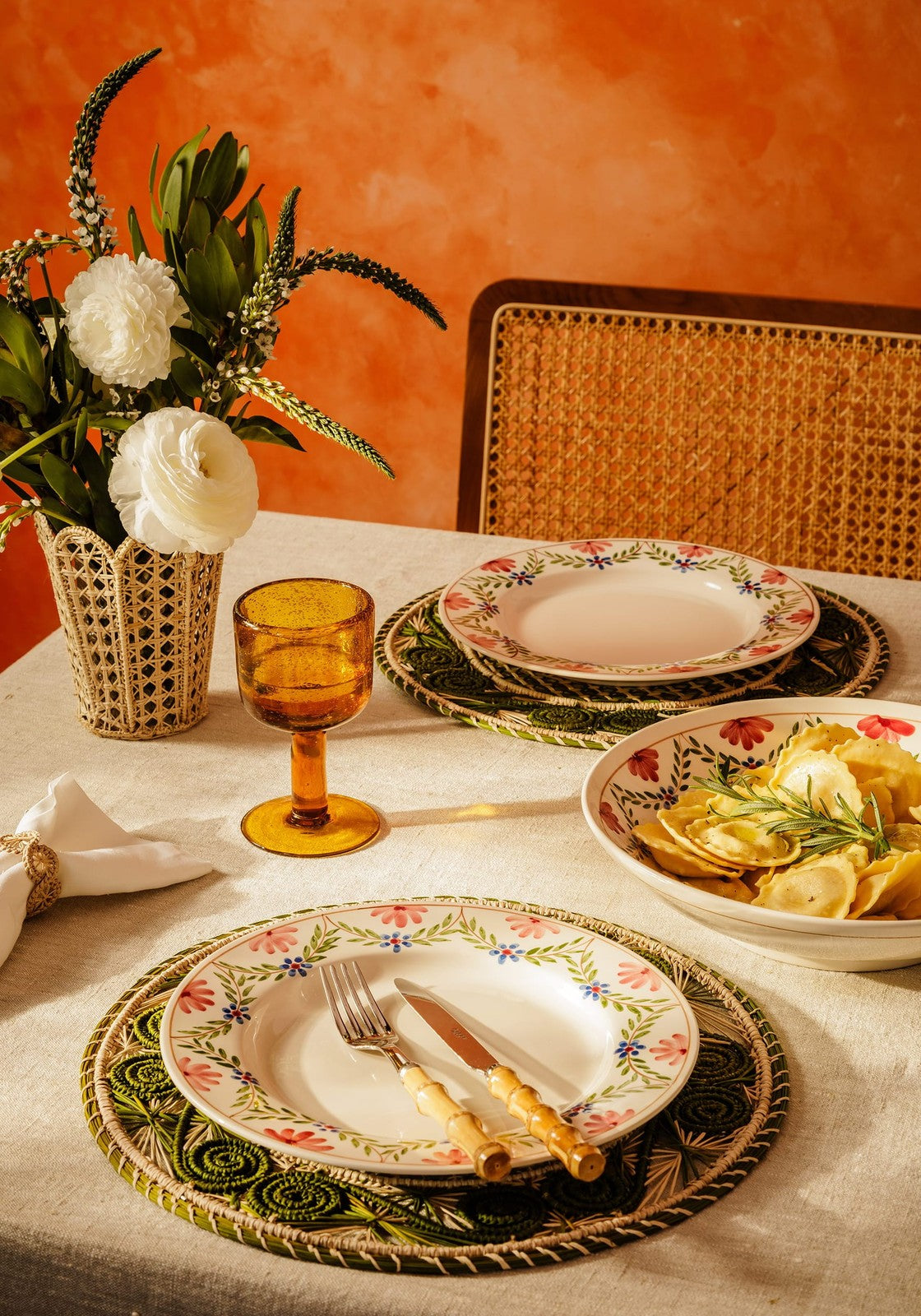 Atlántico Iraca Woven Placemat, Olive Green