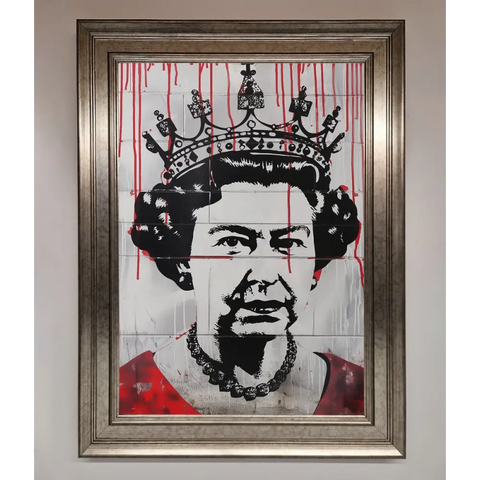 Queen Elizabeth Graffiti Red Blood Framed Poster - A3 (29.7 x 42 cm) / Silver - Framed Print