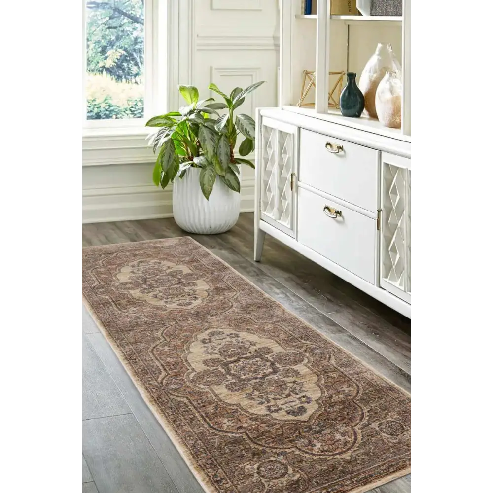 Raja Medallion Vintage Rug – Brown Heritage Elegance - Rugs