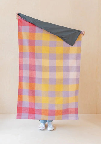 Recycled Wool Small Picnic Blanket in Lilac Gradient Gingham