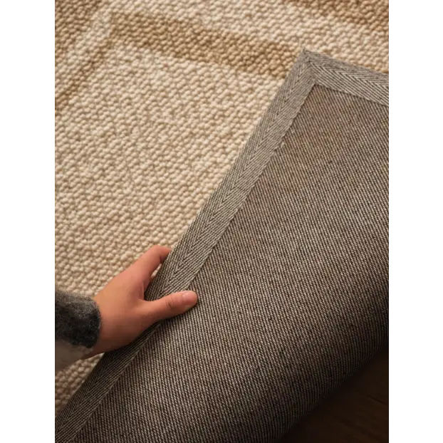 Roach Rectangular Living Room Rug