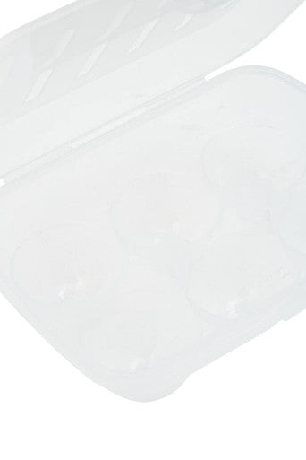 Transparent plastic egg box romm six egg box with six-egg compartments and a fitted cover for safe storage