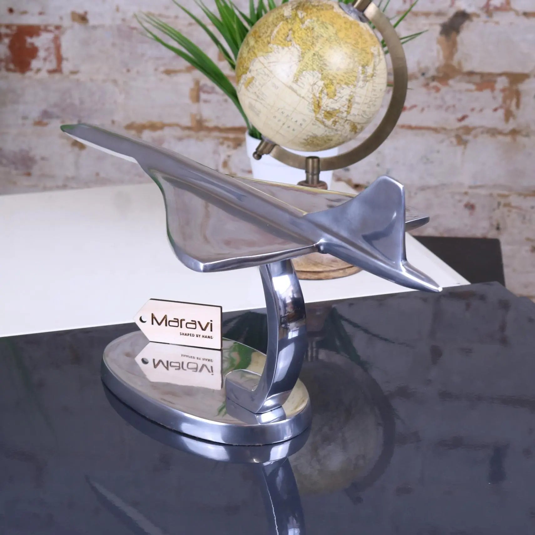 Shiny chrome saran concorde model airplane 42cm with sleek aerodynamic design and polished metallic finish