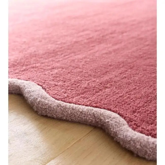 Scalloped Rugs Bordered Design - Rugs