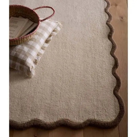Scalloped Rugs Bordered Design - Rugs