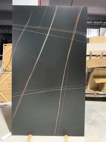 Laurent Gold & Black_Matt Finish (Sintered Stone)