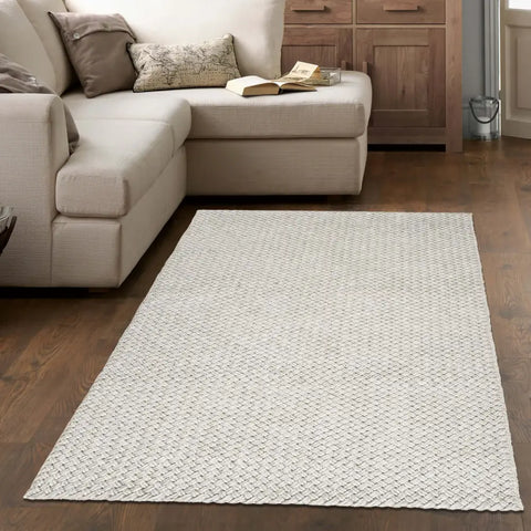 Solid Design Recycled Low Pile Eco Rug | Nila - Rugs