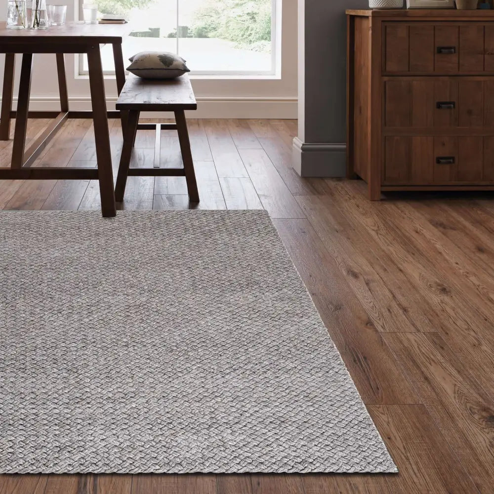 Solid Design Recycled Low Pile Eco Rug | Nila - Rugs