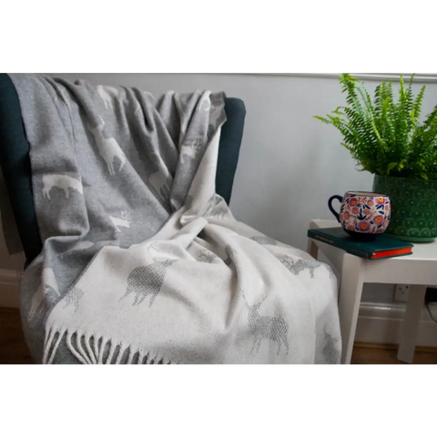 Stag Merino Lambswool Throw - Grey - Throws & Blankets