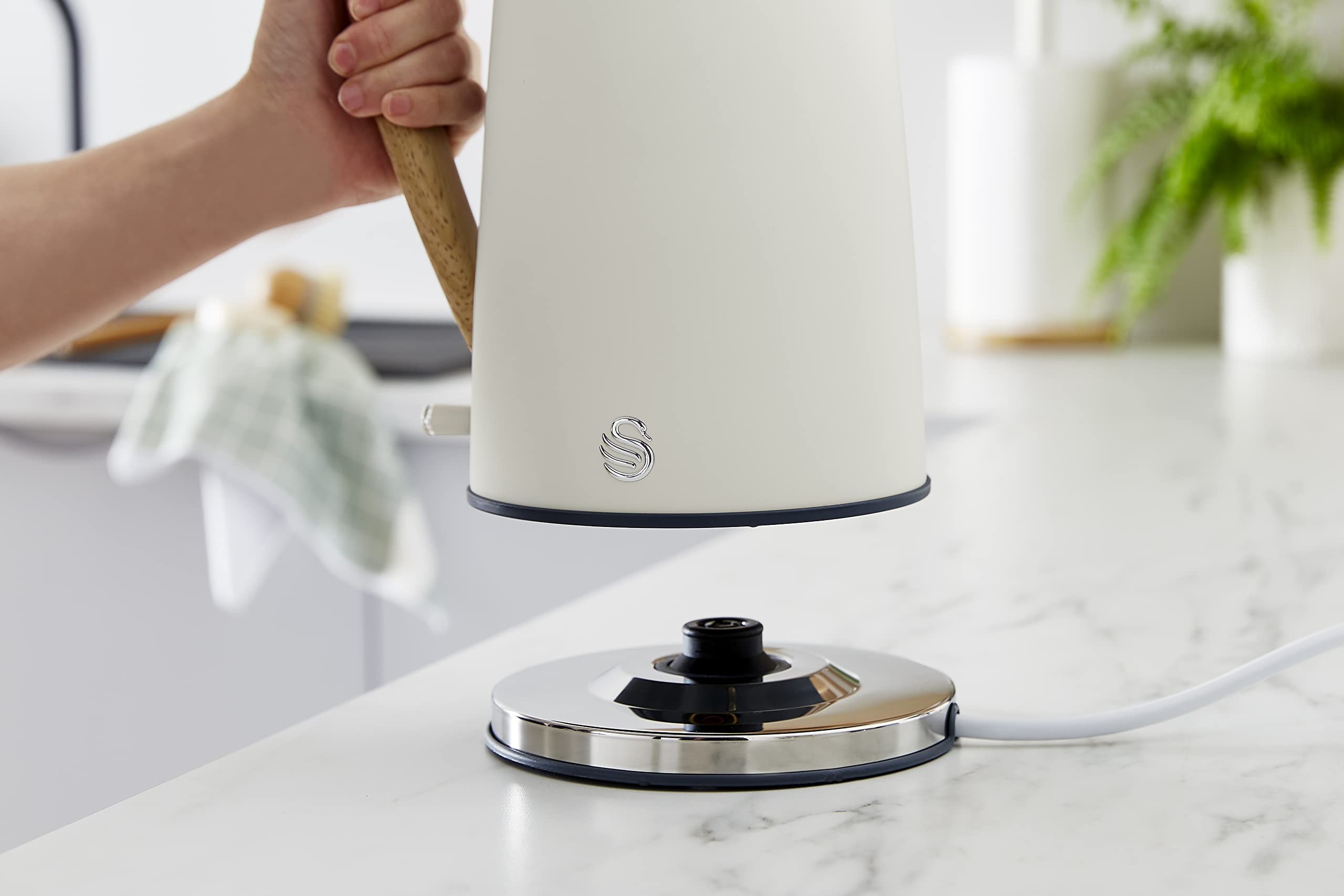 Cream-colored swan sk14610whtn nordic jug kettle with wooden handle stainless steel base and fast boil technology
