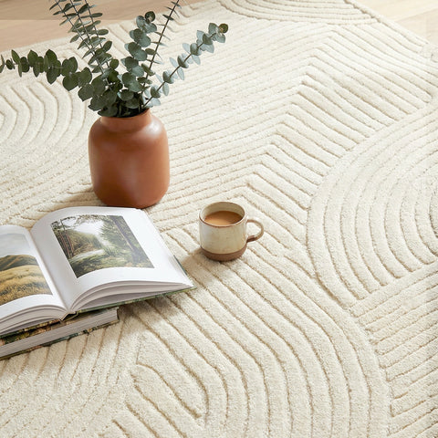 HOMCOM Modern Geometric Rug, Thick Plush, Non-Slip, 200 x 140 cm – Cream, Living Room/Bedroom/Office