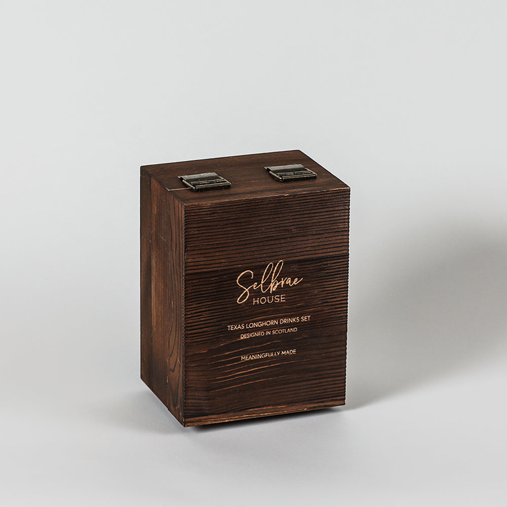 Dark brown wooden drinks set box with rustic grain finish and gold selbrae house engraving for texas longhorn set