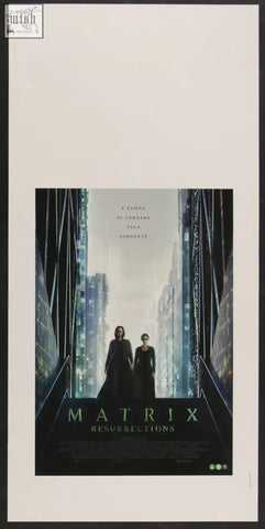 Official movie poster for the matrix resurrections featuring two dark-clad figures on a futuristic street original italian locandina