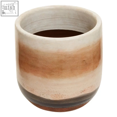 Tierra earthenware planter with earthy beige to terracotta gradient and rustic texture natural earthenware planter