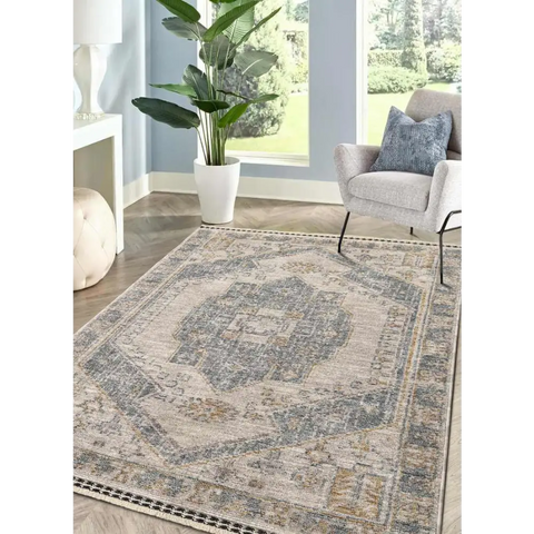 Traditional Medallion Vintage Rug with Cotton Fringe - Rugs