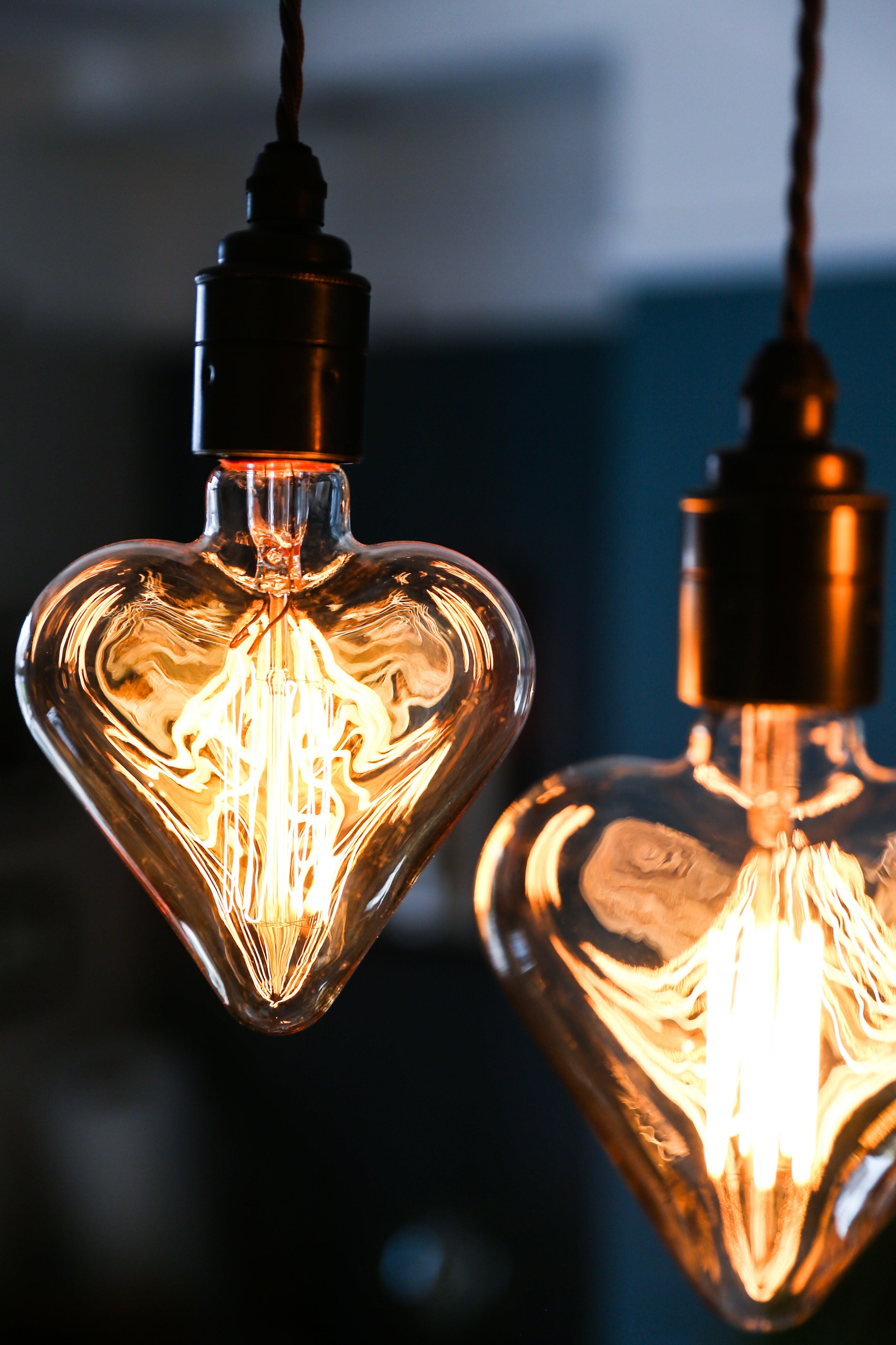 Triple Pendant Light with Heart Bulbs | Oak Kitchen Island & Romantic Dining Lighting UK