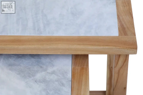 Womad small set of 2 wooden side tables with light wood frames and smooth white marble tops